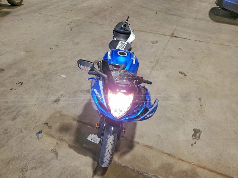 2023 Suzuki Gsx-r VIN JS1GN7FA7P7101220 COPART salvage auction — FRONT END, IA - CERT OF TITLE-SALVAGE TITLE, sold $1,200 on 2026-07-30 (photo 5)