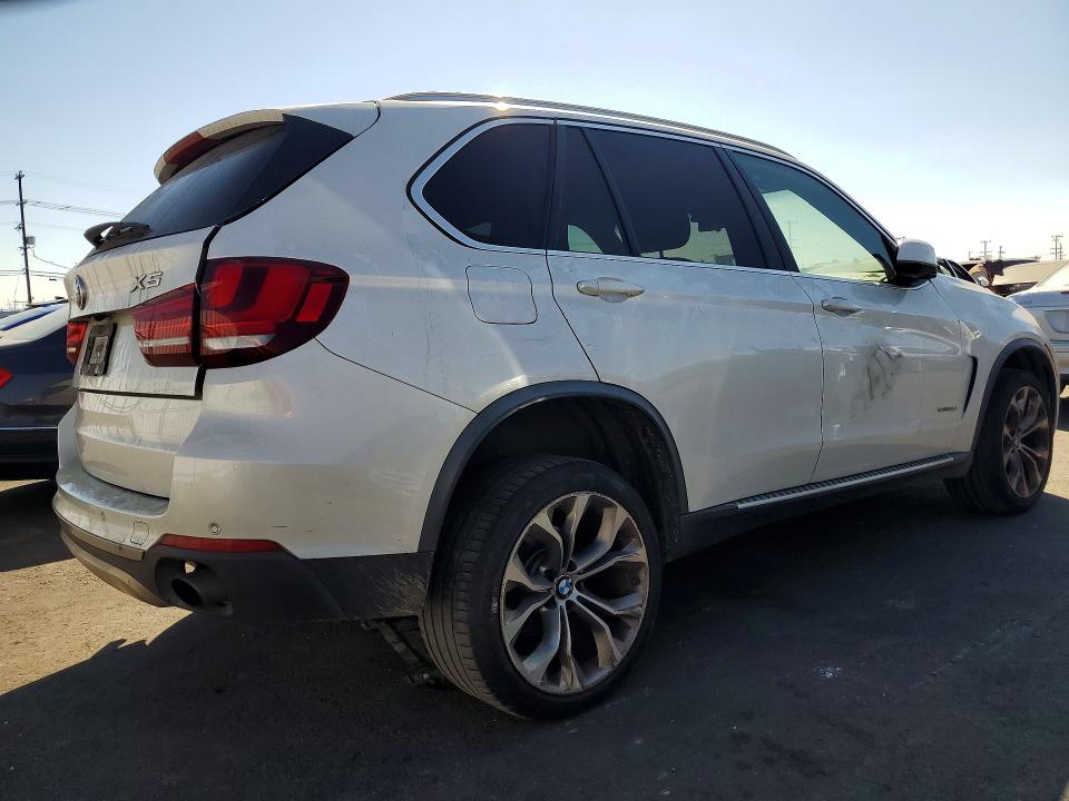 2017 BMW X5 VIN 5UXKR2C50H0U18957 COPART salvage auction — UNDERCARRIAGE, CA - CERTIFICATE OF TITLE, sold $2,300 on 2026-07-13 (photo 3)