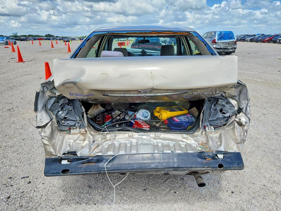 2005 Toyota Camry VIN 4T1BE32K05U073715 COPART salvage auction — FRONT END, TX - SALVAGE VEHICLE TITLE, sold $300 on 2026-07-09 (photo 6)