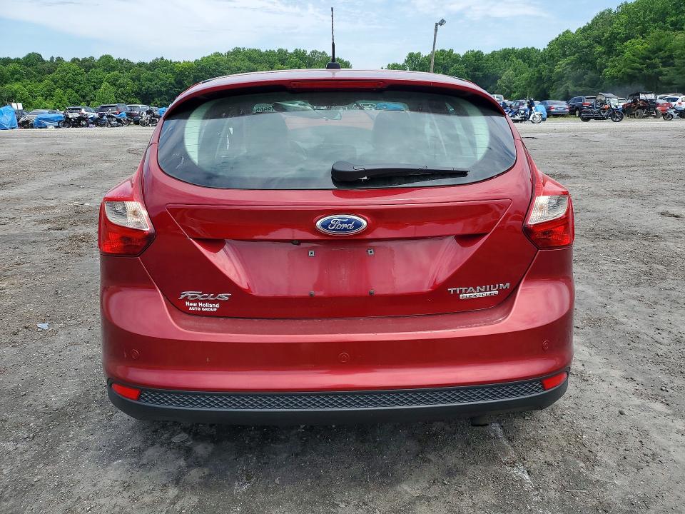 2013 Ford VIN 1FADP3N23DL379577 COPART salvage auction — FRONT END, PA - CERTIFICATE OF SALVAGE, sold $300 on 2026-07-02 (photo 6)