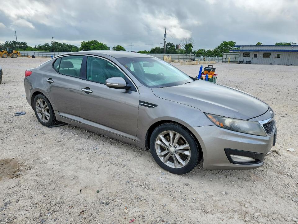2013 Kia VIN 5XXGM4A76DG140063 COPART salvage auction — WATER/FLOOD, Tx - Salvage Title-Flood Damage, sold $325 on 2026-07-16 (photo 4)