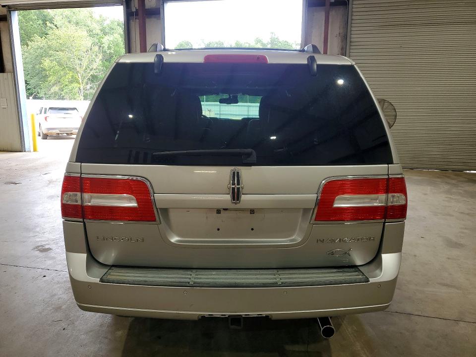 2014 Lincoln Navigator VIN 5LMJJ2H53EEL03693 COPART salvage auction — UNDERCARRIAGE, Tx - Salvage Vehicle Title, sold $2,000 on 2026-07-06 (photo 6)