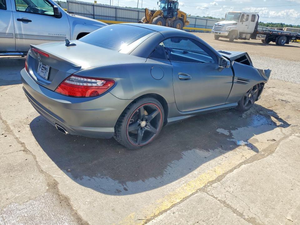2016 Mercedes-benz Slk-klasse VIN WDDPK3JA7GF121834 COPART salvage auction — FRONT END, Ky - Cert Of Title-Salvage, sold $5,200 on 2026-07-09 (photo 3)