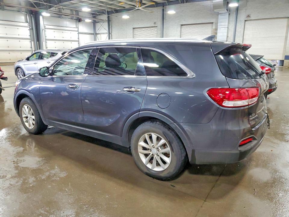 2018 Kia Sorento VIN 5XYPG4A30JG358964 COPART salvage auction — VANDALISM, Mn - Cert Of Title-Prior Salvage, sold $225 on 2026-07-28 (photo 2)