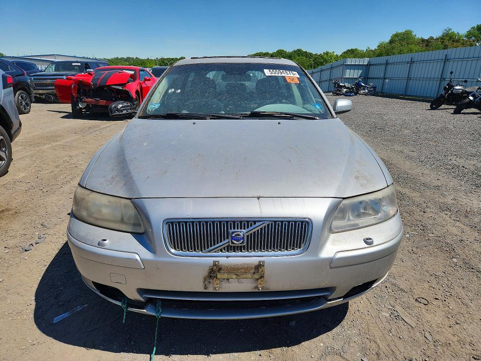2006 Volvo V70 VIN YV1SW640162573386 COPART salvage auction — BURN, MA - CERT OF TITLE-RECONSTRCTD COLL, sold $125 on 2026-07-29 (photo 5)