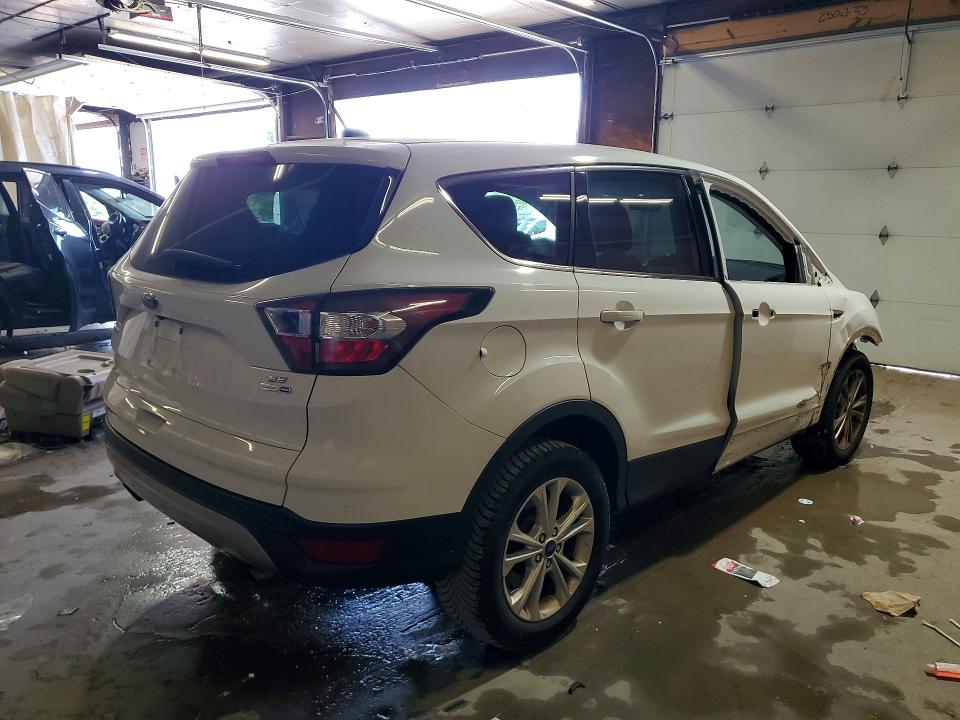 2017 Ford VIN 1FMCU9GD5HUB05762 COPART salvage auction — FRONT END, PA - CERTIFICATE OF SALVAGE, sold $675 on 2026-07-02 (photo 3)