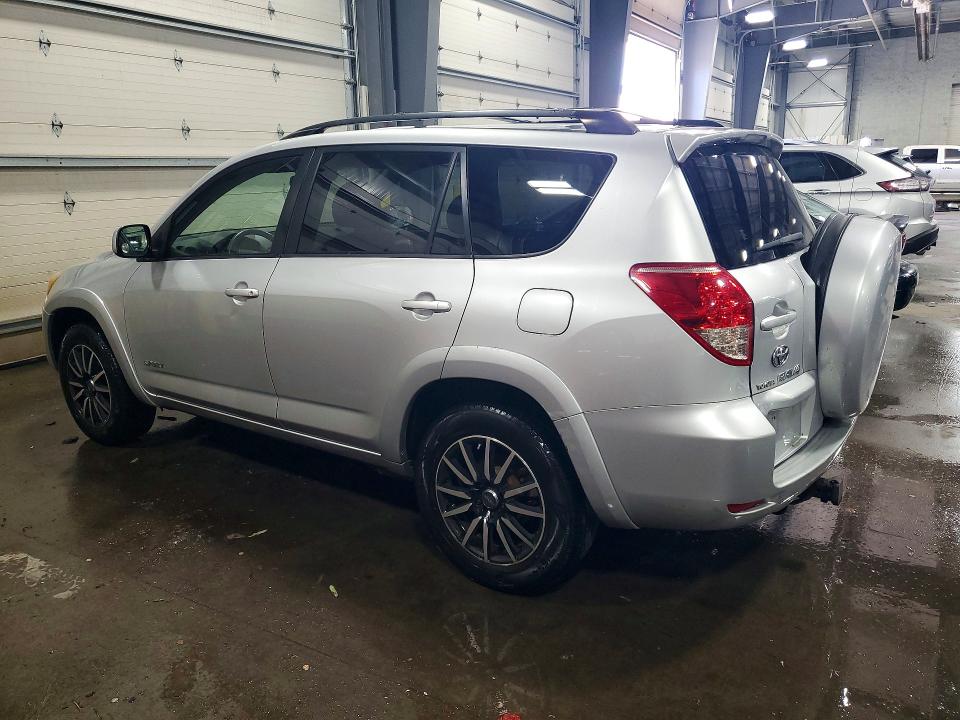 2007 Toyota Rav 4 VIN JTMBK32V575016818 COPART salvage auction — SIDE, MN - CERT OF TITLE-PRIOR SALVAGE, sold $250 on 2026-07-28 (photo 2)