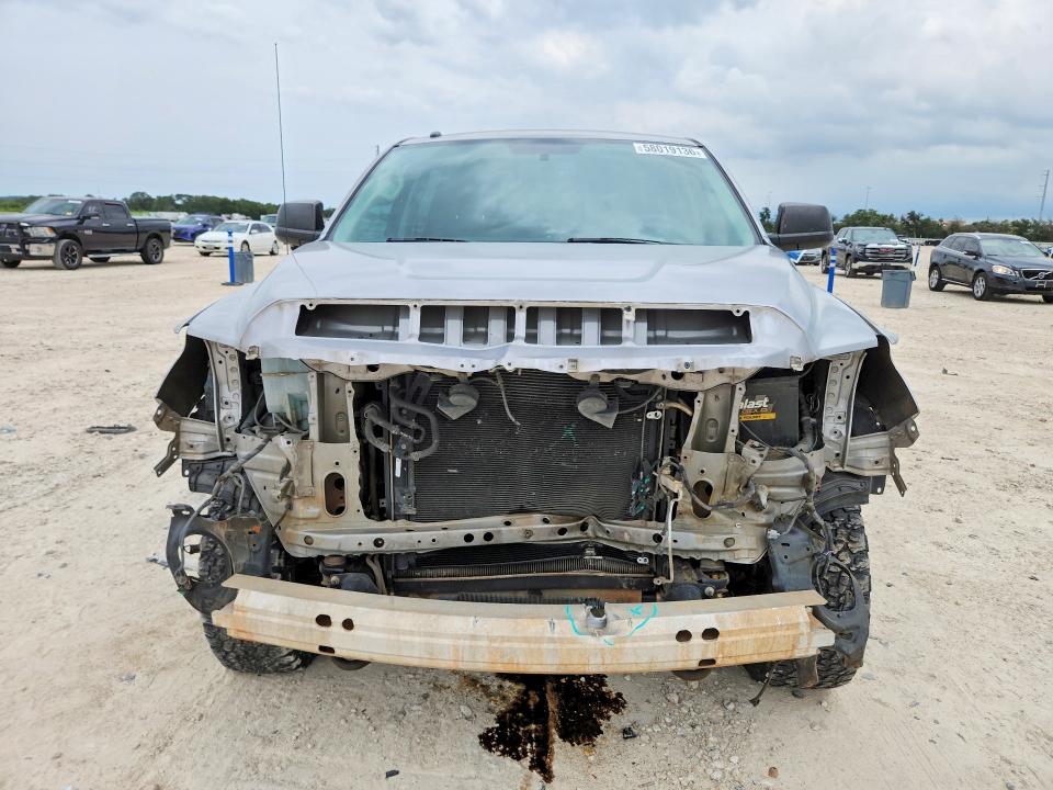 2016 Toyota Tundra VIN 5TFDW5F18GX575185 COPART salvage auction — FRONT END, TX - SALVAGE VEHICLE TITLE (P), sold $8,700 on 2026-07-16 (photo 5)