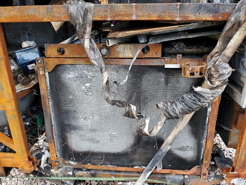 2018 Freightliner Xc chassis VIN 4UZACGFC5JCJP6642 COPART salvage auction — BURN, MN - CERT OF TITLE-SALVAGE, sold $80 on 2026-09-07 (photo 7)