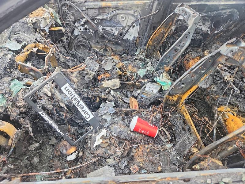 2015 Kia Sorento VIN 5XYKTCA6XFG629255 COPART salvage auction — BURN, On - Permit Irrepairable, sold $400 on 2026-07-23 (photo 7)