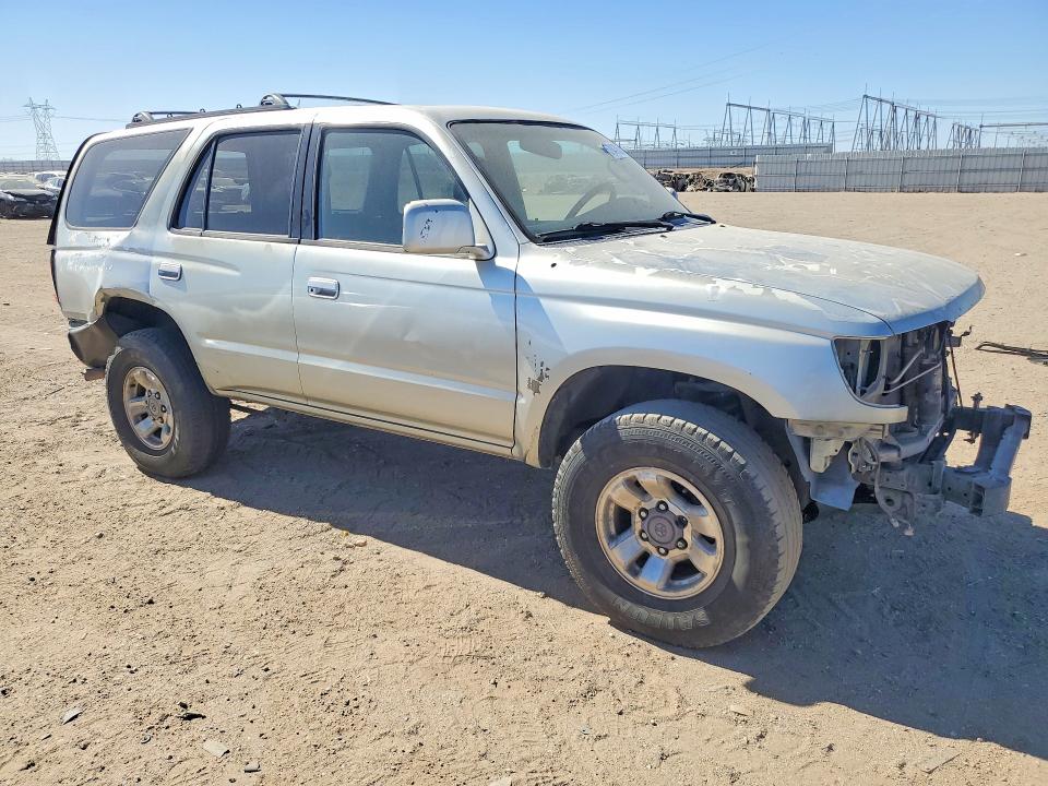 1999 Toyota 4runner VIN JT3GN86RXX0119614 COPART salvage auction — REAR END, Ca - Dis/Dlr/Exp Only Clean Title, sold $400 on 2026-07-20 (photo 4)