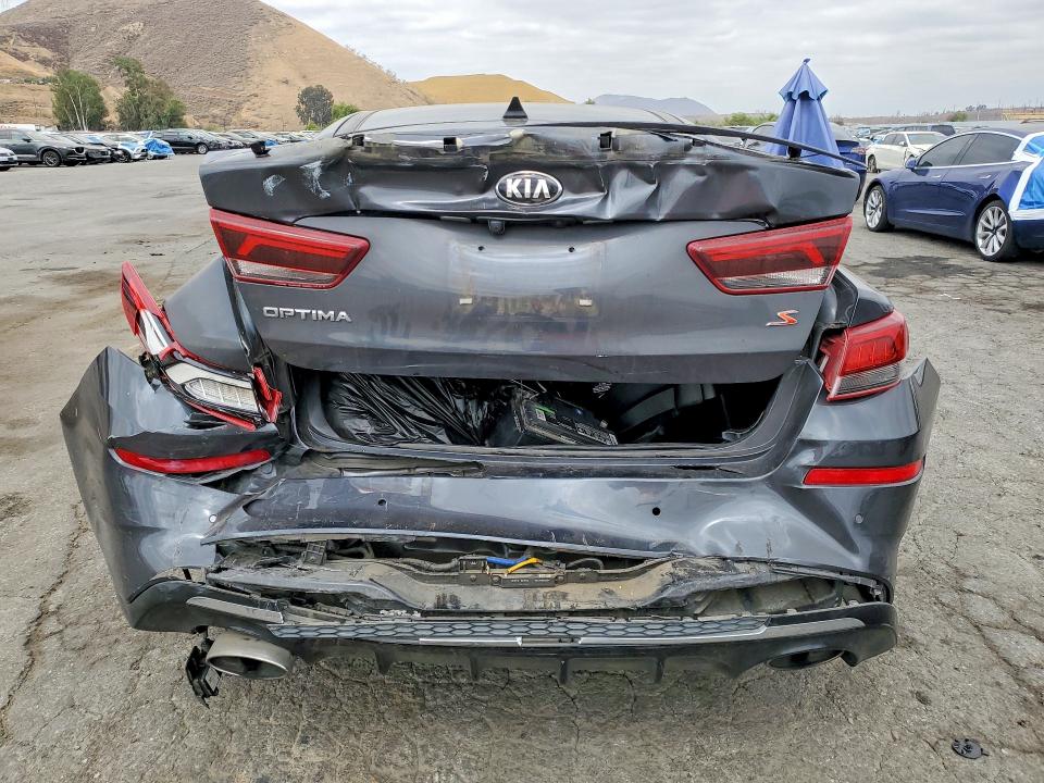 2019 Kia Optima VIN 5XXGT4L34KG305733 COPART salvage auction — REAR END, CA - SALVAGE CERTIFICATE, sold $925 on 2026-07-18 (photo 6)
