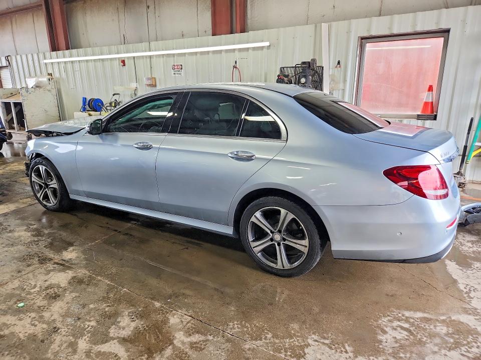 2017 Mercedes-benz E-klasse VIN WDDZF4KB4HA096612 COPART salvage auction — FRONT END, Il - Salvage Certificate, sold $2,650 on 2026-07-09 (photo 2)