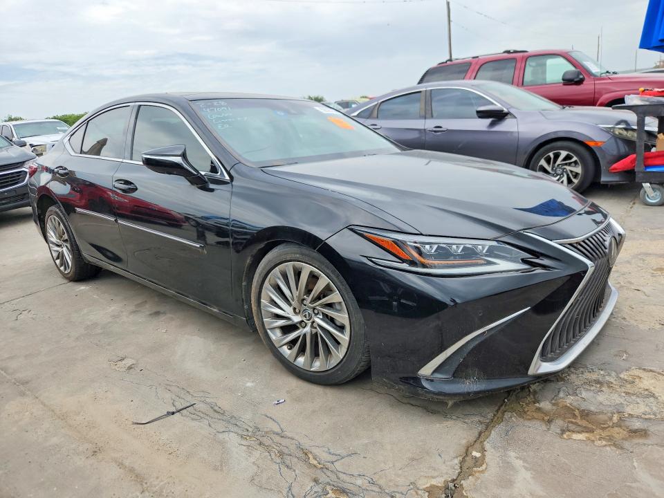 2019 Lexus VIN 58ABZ1B10KU021862 COPART salvage auction — FRAME DAMAGE, Tx - Certificate Of Title, sold $10,400 on 2026-07-02 (photo 4)