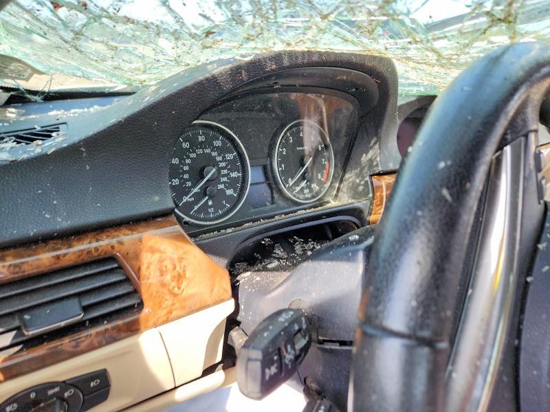 2008 BMW 3er VIN WBAWL13558PX19596 COPART salvage auction — FRONT END, Va - Cert Of Title - Salvage, sold $375 on 2026-07-29 (photo 9)