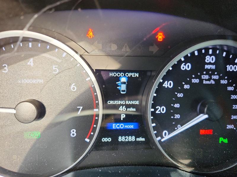 2014 Lexus VIN JTHBW1GG0E2044915 COPART salvage auction — MINOR DENT/SCRATCHES, Tn - Certificate Of Title, sold $6,800 on 2026-07-28 (photo 9)