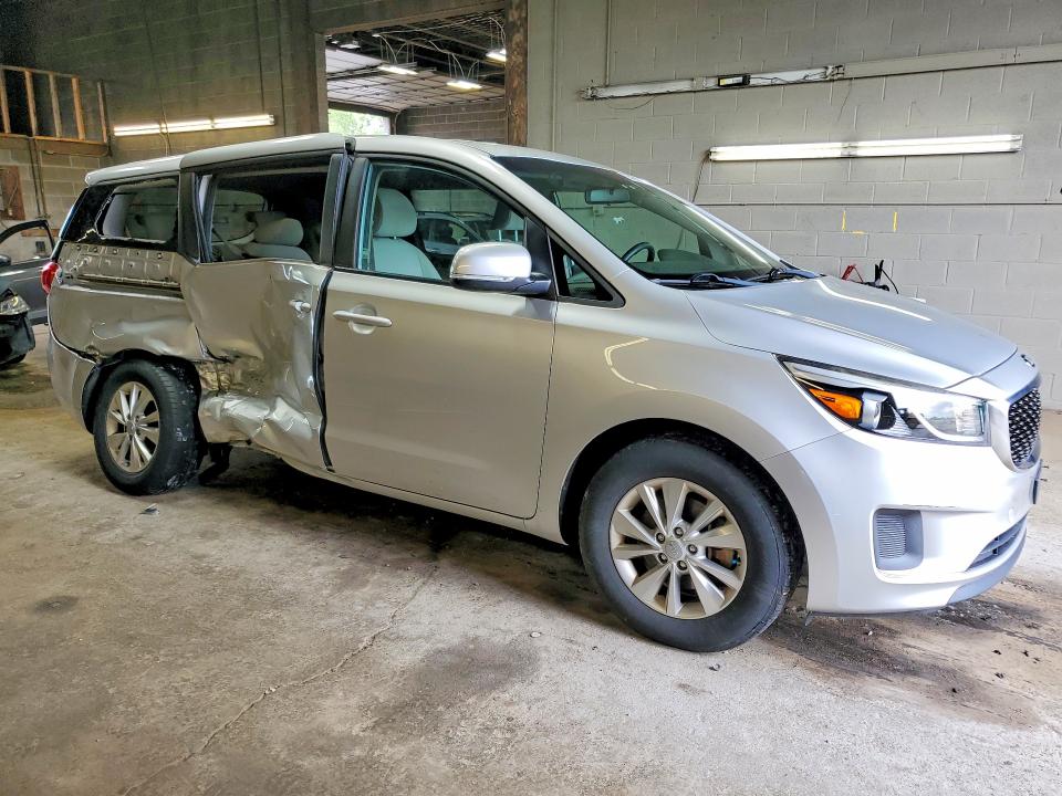 2017 Kia SEDONA VIN KNDMB5C16H6306755 COPART salvage auction — SIDE, Ny - Mv-907A Salvage Certificate, sold $2,600 on 2026-07-06 (photo 4)