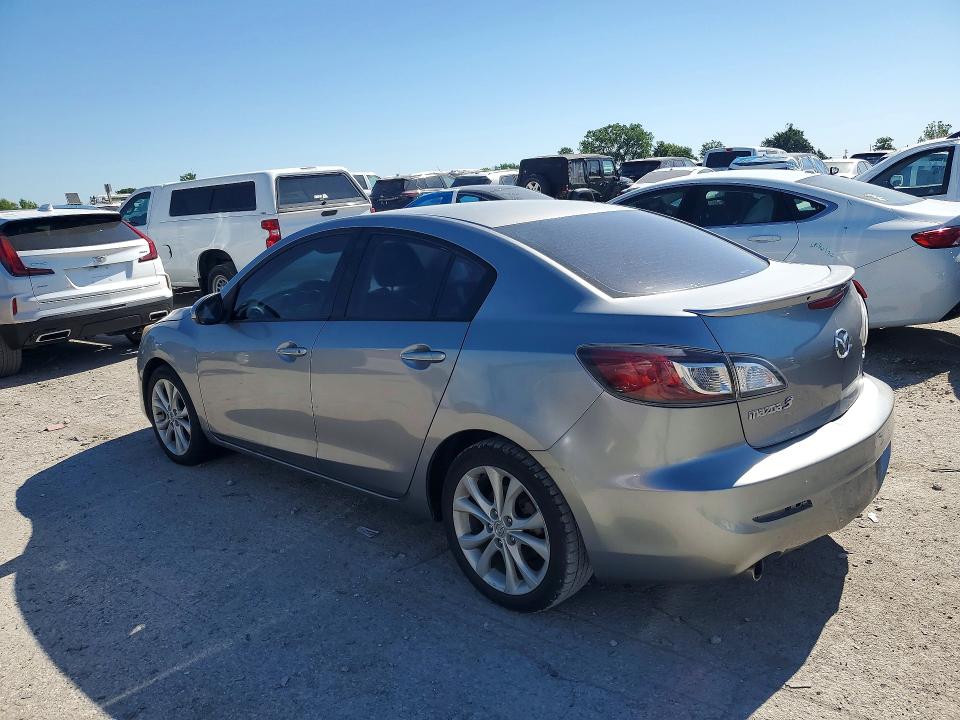 2011 Mazda 3 VIN JM1BL1U51B1365649 COPART salvage auction — WATER/FLOOD, In - Cert Of Title-Salvage Flood, sold $250 on 2026-07-31 (photo 2)