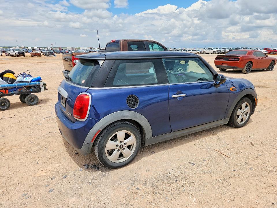 2015 Mini Cooper VIN WMWXM5C58F3A58159 COPART salvage auction — FRONT END, Tx - Salvage Vehicle Title, sold $1,150 on 2026-08-05 (photo 3)
