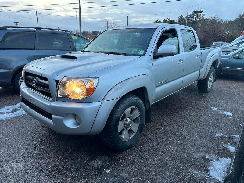 2006 Toyota Tacoma VIN 5TEMU52N46Z303495 COPART salvage auction — REAR END, Ny - Certificate Of Title (P), sold $4,800 on 2026-07-02 (photo 2)