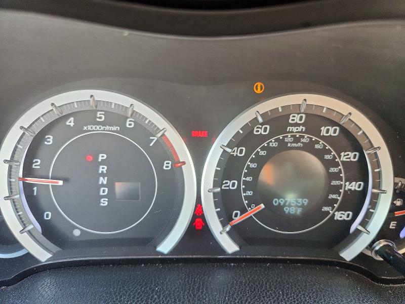 2010 Acura Tsx VIN JH4CU2F68AC010153 COPART salvage auction — FRONT END, Il - Salvage Certificate, sold $350 on 2026-07-16 (photo 9)