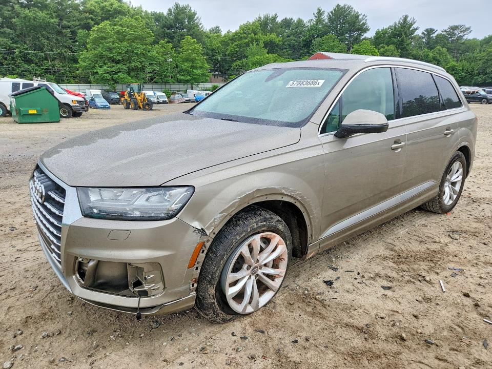 2017 Audi Q7 VIN WA1LAAF72HD012119 — COPART salvage auction photo