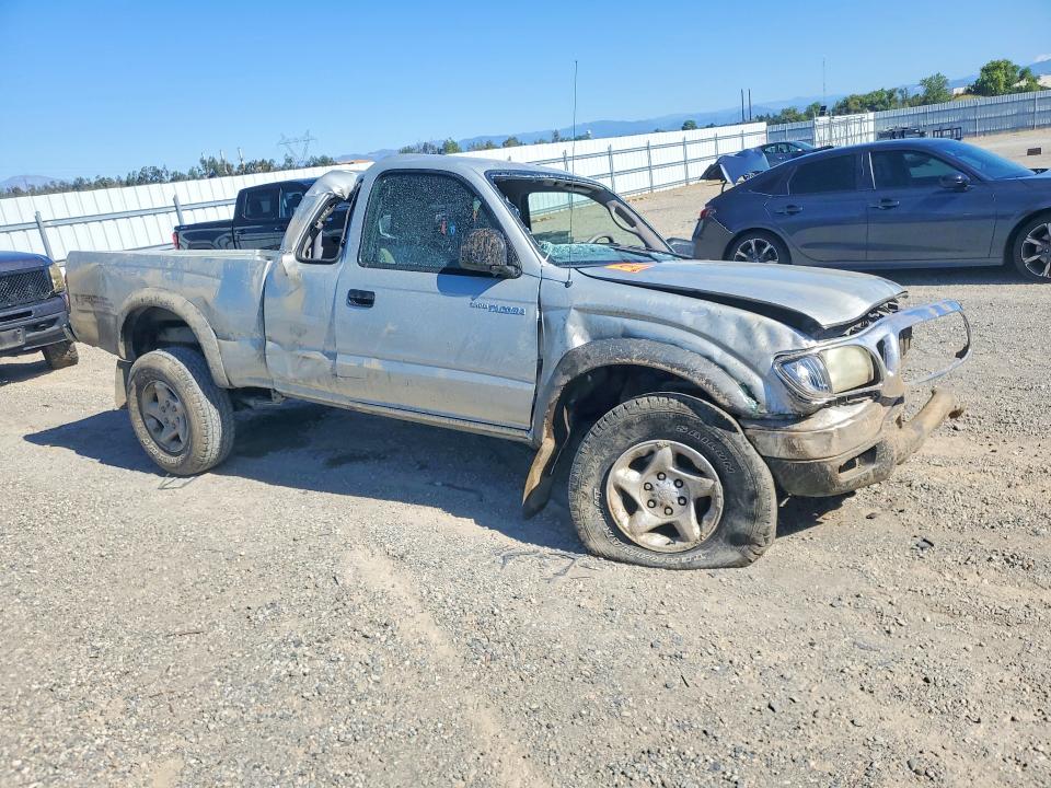 2004 Toyota Tacoma VIN 5TEWN72N14Z419459 COPART salvage auction — ALL OVER, CA - NON-REPAIRABLE VEHICLE CERT, sold $925 on 2026-07-24 (photo 4)