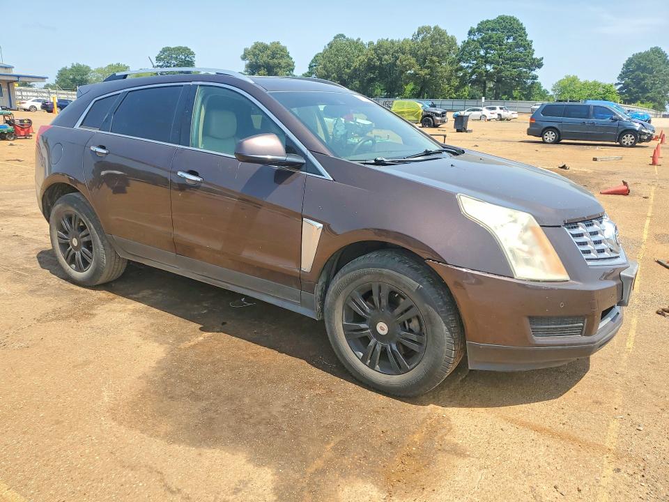 2015 Cadillac Srx VIN 3GYFNBE36FS623922 COPART salvage auction — FRONT END, Tx - Certificate Of Title, sold $600 on 2026-07-24 (photo 4)