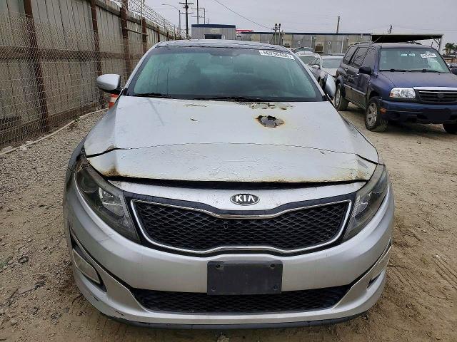 2015 Kia Optima VIN 5XXGN4A72FG447598 COPART salvage auction — Burn Engine, Ca - Salvage Certificate, sold $300 on 2026-07-20 (photo 5)