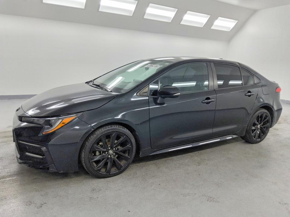 2022 Toyota Corolla VIN 5YFS4MCE0NP111883 COPART salvage auction — MINOR DENT/SCRATCHES, CA - CERTIFICATE OF TITLE, sold $15,000 on 2026-07-14 (photo 1)