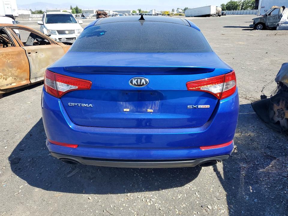 2012 Kia Optima VIN 5XXGR4A61CG015379 COPART salvage auction — BURN, CA - NON-REPAIRABLE VEHICLE CERT, sold $200 on 2026-07-24 (photo 6)