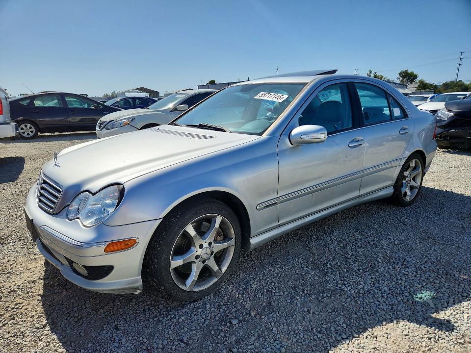 2007 Mercedes-benz C-klasse VIN WDBRF52HX7A937124 COPART salvage auction — FRONT END, Ca - Salvage Certificate, sold $300 on 2026-07-17 (photo 1)