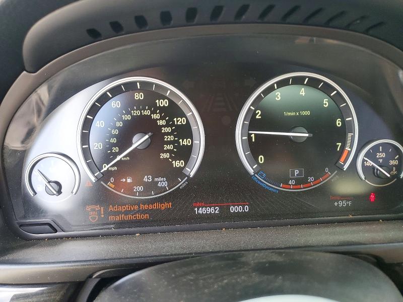 2013 BMW 5er VIN WBAFU7C51DDU68068 COPART salvage auction — MINOR DENT/SCRATCHES, Fl - Certificate Of Title, sold $2,800 on 2026-07-27 (photo 9)
