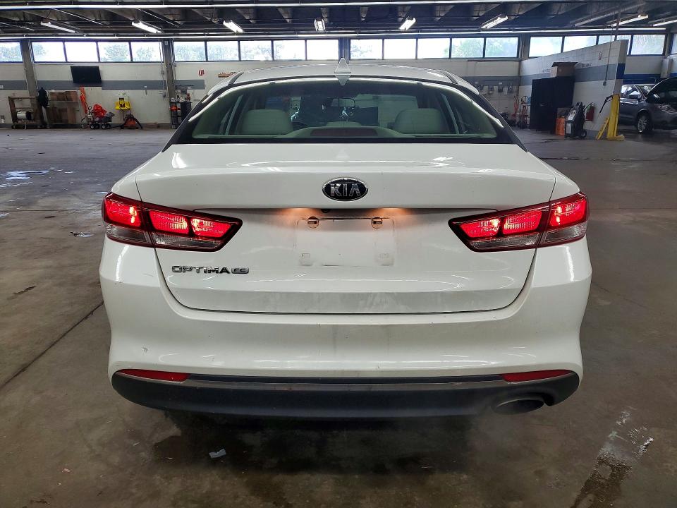 2016 Kia Optima VIN KNAGT4L33G5088751 COPART salvage auction — MECHANICAL, Il - Certificate Of Title, sold $2,130 on 2026-07-06 (photo 6)