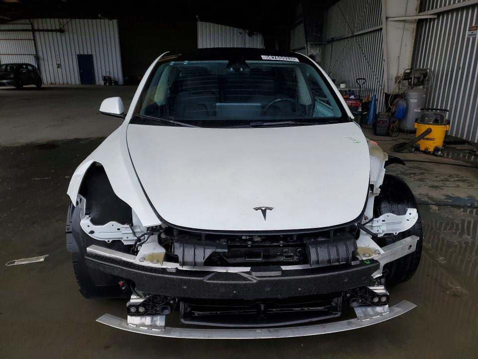 2022 Tesla Model 3 VIN 5YJ3E1EA5NF370178 COPART salvage auction — FRONT END, Ca - Certificate Of Title, sold $11,300 on 2026-07-06 (photo 5)