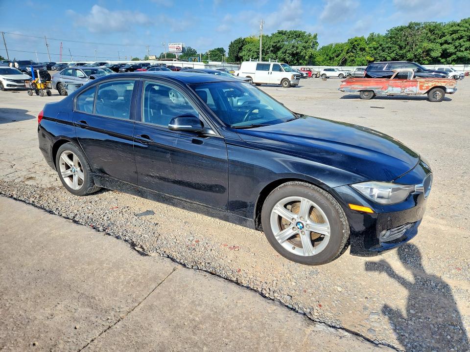 2014 BMW 3er VIN WBA3B5G5XENS06536 COPART salvage auction — HAIL, Ok - Cert Of Title-Salvage, sold $2,300 on 2026-07-16 (photo 4)