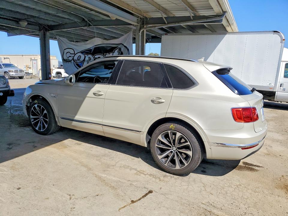 2018 Bentley Bentayga VIN SJAAC4ZV4JC018083 COPART salvage auction — FRONT END, Ca - Salvage Certificate, sold $35,250 on 2026-09-18 (photo 2)