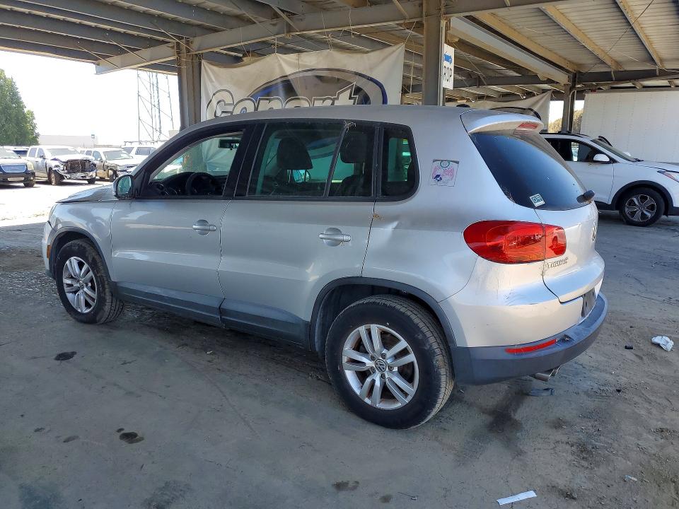 2012 Volkswagen Tiguan VIN WVGAV7AX6CW547751 COPART salvage auction — FRONT END, Ca - Dis/Dlr/Exp Only Clean Title, sold $500 on 2026-07-02 (photo 2)