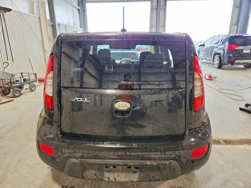 2012 Kia Soul VIN KNDJT2A62C7380528 COPART salvage auction — VANDALISM, Ne - Cert Of Title-Salvage, sold $675 on 2026-07-14 (photo 6)