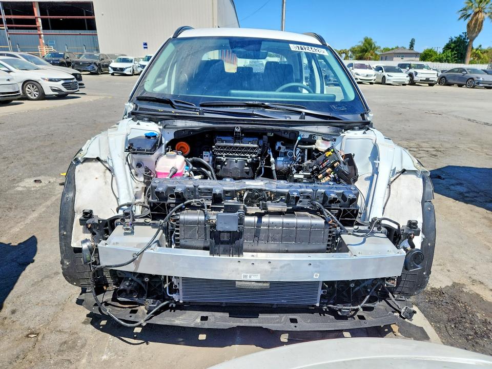 2025 Hyundai Ioniq 5 VIN 7YAKN4DA2SY007369 COPART salvage auction — STRIPPED, Ca - Certificate Of Title, sold $7,200 on 2026-07-07 (photo 5)