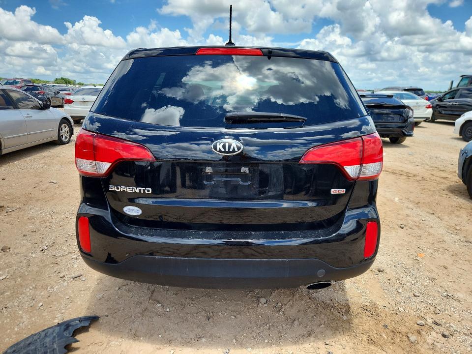2015 Kia Sorento VIN 5XYKT3A61FG601067 COPART salvage auction — FRONT END, TX - SALVAGE VEHICLE TITLE, sold $800 on 2026-07-23 (photo 6)