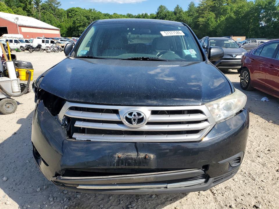2013 Toyota VIN 5TDBK3EH7DS254794 COPART salvage auction — FRONT END, Ma - Cert Of Title-Reconstrctd Coll, sold $2,800 on 2026-07-16 (photo 5)