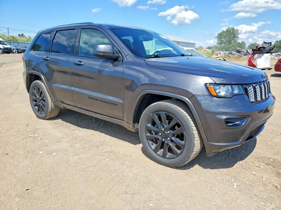 2019 Jeep Grand cherokee VIN 1C4RJFAG4KC613095 COPART salvage auction — HAIL, OH - DEALER ONLY SALVAGE TITLE, sold $9,900 on 2026-07-16 (photo 4)
