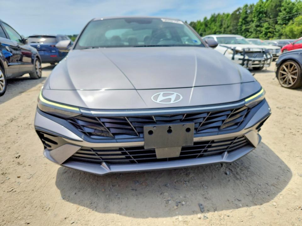 2025 Hyundai Elantra VIN KMHLP4DGXSU931152 COPART salvage auction — REAR END, Va - Cert Of Title - Salvage, sold $8,700 on 2026-07-16 (photo 5)