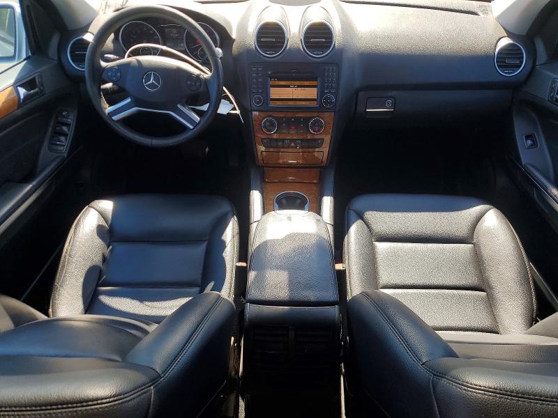 2009 Merz 350-class VIN 4JGBB86E09A467605 COPART salvage auction — MINOR DENT/SCRATCHES, NY - CERTIFICATE OF TITLE, sold $80 on 2026-07-29 (photo 8)