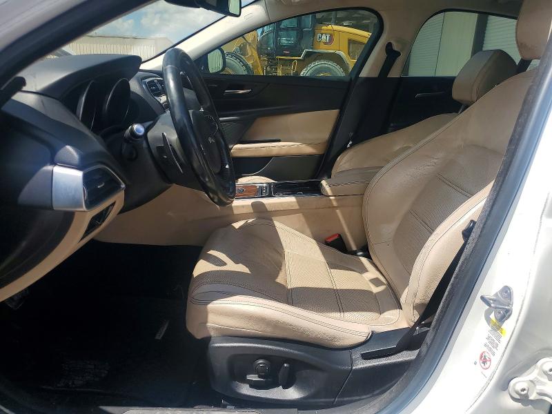 2017 Jaguar Xe VIN SAJAE4BG0HA960627 COPART salvage auction — FRONT END, Tx - Certificate Of Title, sold $1,050 on 2026-07-29 (photo 7)