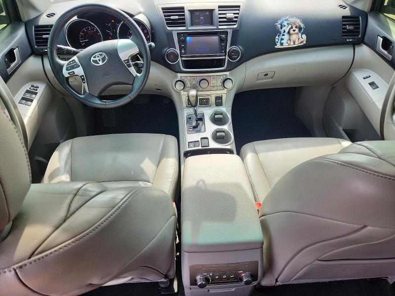 2013 Toyota Highlander VIN 5TDBK3EH3DS266134 COPART salvage auction — FRONT END, Salvage Title, sold $775 on 2026-07-28 (photo 8)