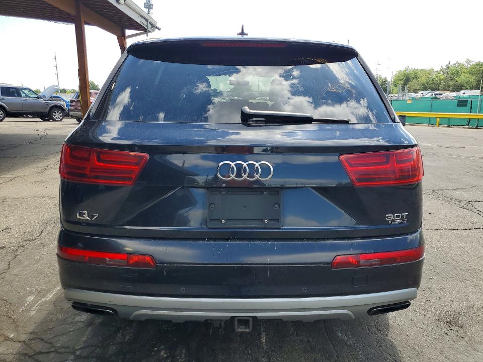 2017 Audi Q7 VIN WA1LAAF72HD024724 COPART salvage auction — FRONT END, Co - Dis/Dlr/Exp Only Clean Title (P), sold $7,500 on 2026-07-28 (photo 6)