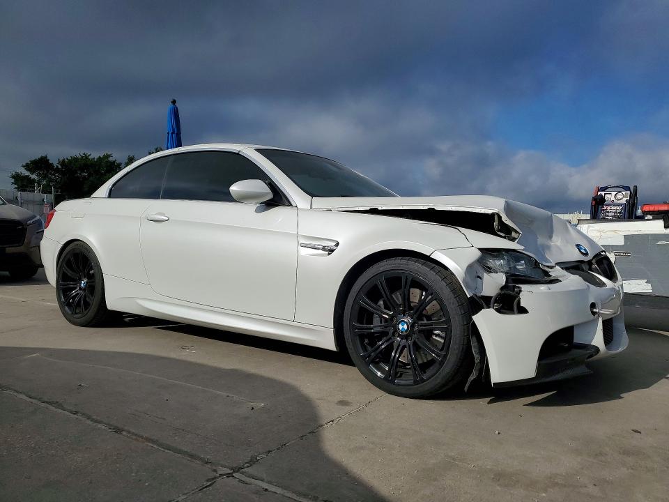 2013 BMW M3 VIN WBSDX9C53DE785947 COPART salvage auction — FRONT END, Tx - Salvage Vehicle Title, sold $8,500 on 2026-07-13 (photo 4)