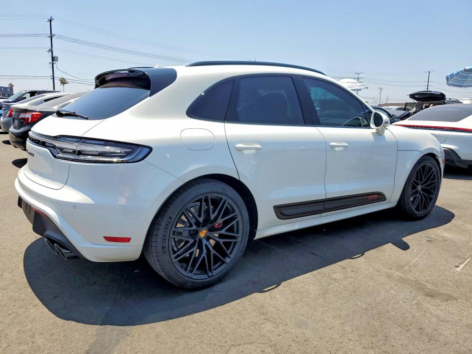2023 Porsche Macan VIN WP1AF2A55PLB56566 COPART salvage auction — FRONT END, CA - SALVAGE CERTIFICATE, sold $525 on 2026-07-20 (photo 3)